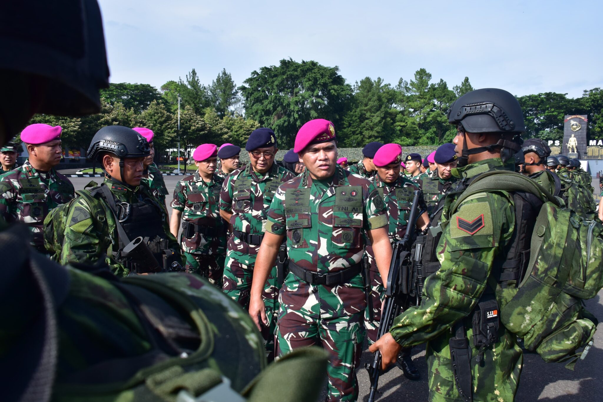 Wadan Pasmar 1 Ikuti Riksiapops Satgas Koops TNI Habema, Satgas Banmin ...