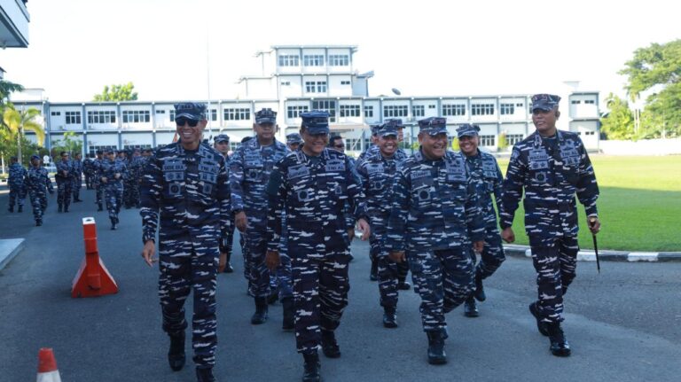 Laksda TNI Djatmoko Pimpin Latihan Hanmars Jajaran Kodaeral XIV ...