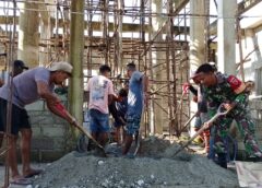 Berita Kegiatan Teritorial Koramil 1513-01/Piru Kerja Bakti Pembuatan Batako untuk Pembangunan Masjid Al Muhajirin