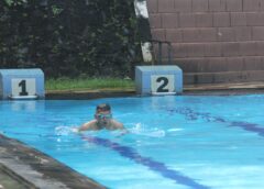 Tingkatkan Ketahanan Fisik, Prajurit Menzeni 1 Mar Laksanakan Latihan Berenang