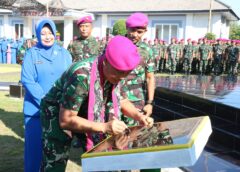 Komandan Kolatmar Menyambangi Sarang Pelatih Puslatsus Dan Resmikan Monumen 6 Tuntunan Prajurit Korps Marinir