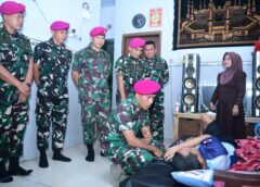 Danyon Kapa 2 Marinir Tinjau Prajurit Sakit Kronis di Gresik, Tegaskan Satuan Selalu Mendukung