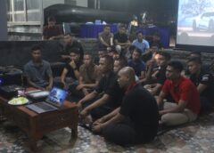 Danyon Kapa 1 Marinir Berikan Jam Komandan