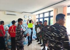 TNI AL SIAP SALURKAN RIBUAN PAKET BANTUAN PRESIDEN RI UNTUK KORBAN GEMPA DI SIKKA