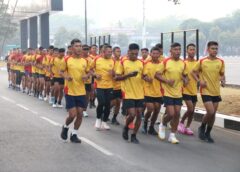 Danyonif 4 Mar dan Prajurit Candraca Laksanakan Olahraga Gembira