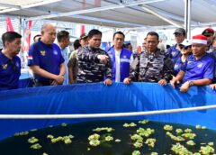 PERINGATI HUT KE-81, TNI AL GELAR BAKTI SOSIAL DAN BAKTI KESEHATAN DI MUARA ANGKE