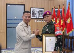 Komandan Paspampres Berikan Apresiasi Kepada Prajurit SSY 9 Marinir