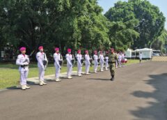 Prajurit Menbanpur 1 Mar Laksanakan Jajar Kehormatan di Istana Bogor
