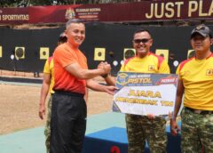 Perwira Pasmar 1 Asah Kemampuan Menembak Pistol