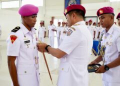 Cetak Perwira Tangguh, 221 Siswa Diktukpa Angkatan ke-55 Kejuruan Marinir  Resmi Ditutup Komandan Kodikmar