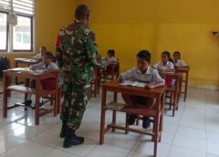 Babinsa Piru Berikan Materi Wawasan Kebangsaan kepada Siswa SD Negeri 2 Lokki